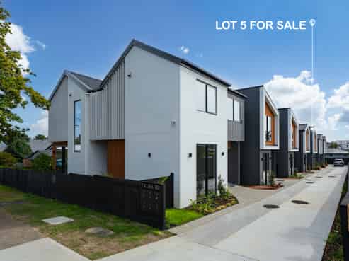 5/7 Alma Road, Milford