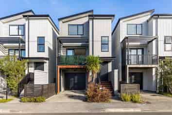11 Rita Meredith Road, Waiotaiki Bay