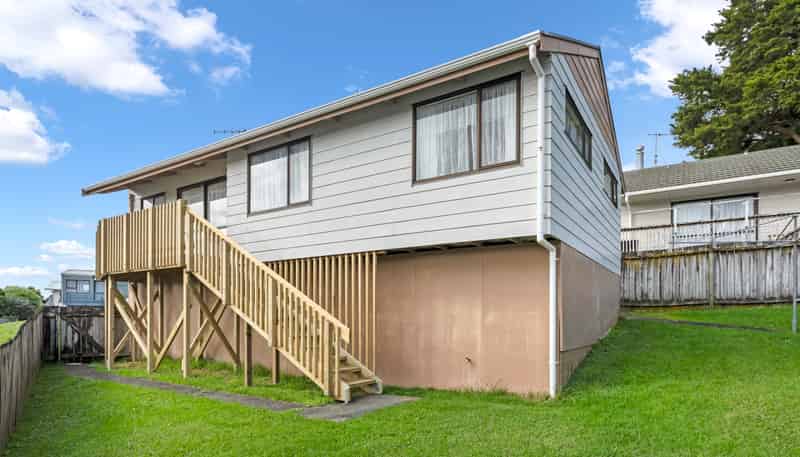 9A Logan Place, Kamo