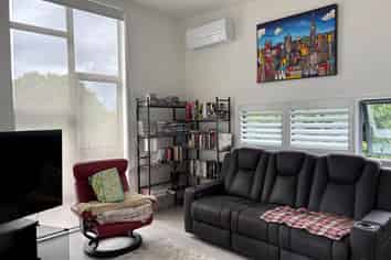 11D Tawa Crescent, Manurewa