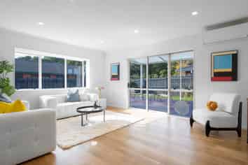 11 Vanderbilt Parade, Albany