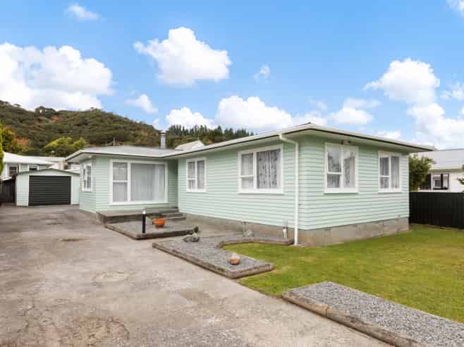 46 Meremere Street, Wainuiomata