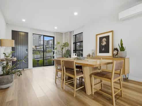 3 Milenio Crescent, Windsor Park