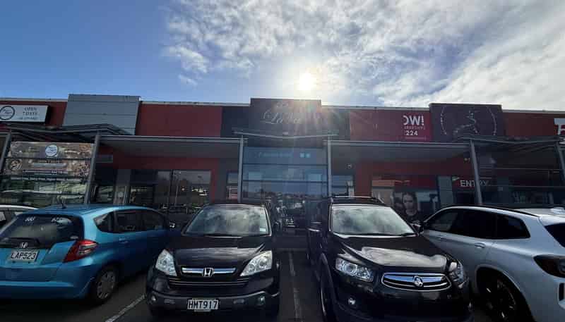  Shop 4, 33 Johnsonville Road, Johnsonville