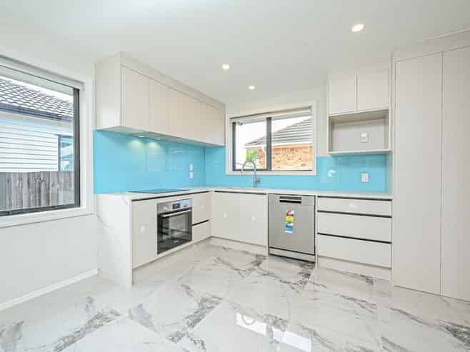 20 Kaitawa Street, Otara
