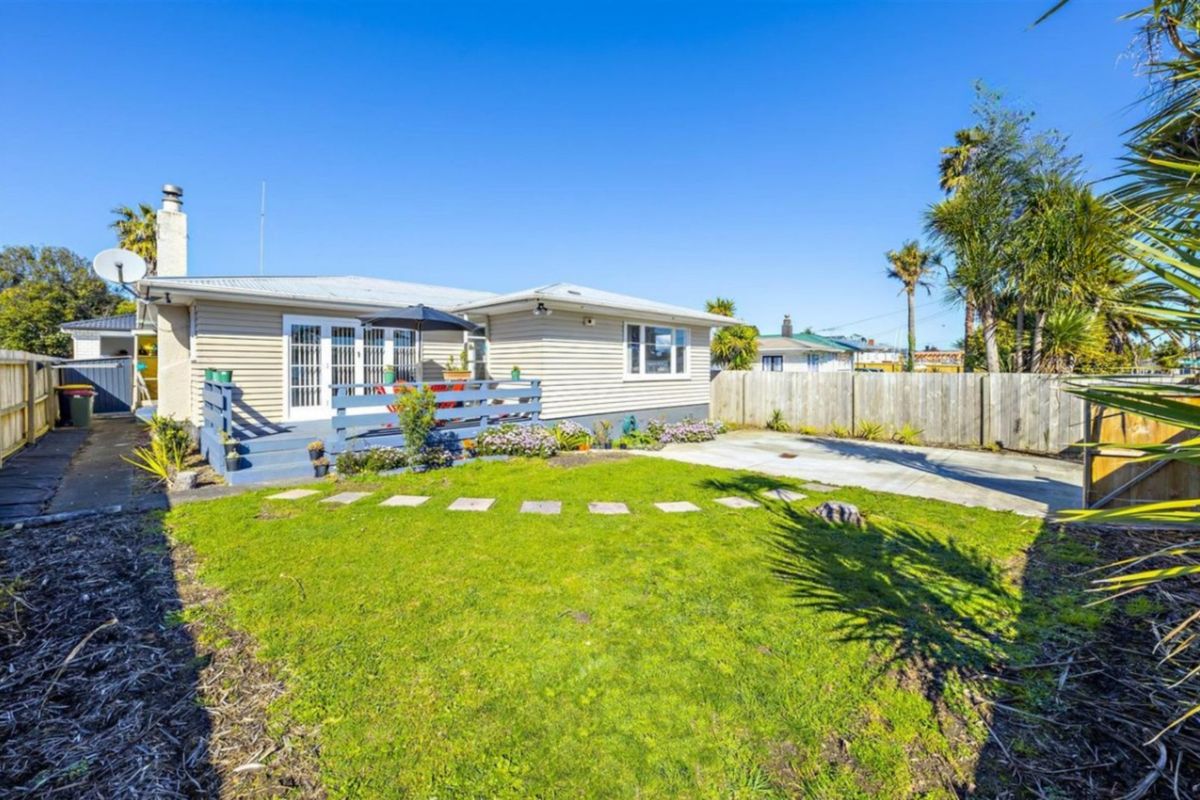 FOR RENT – Beautiful Family Home in Manurewa - Widok 2
