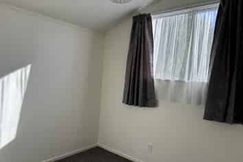 32B Bishopdale Avenue, Bishopdale