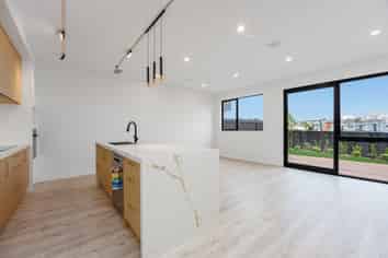 4/73 Te Taruna Drive, Milldale