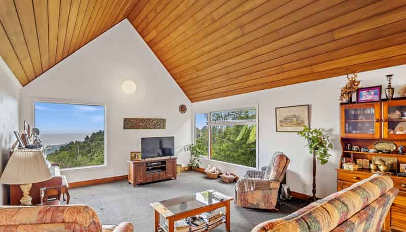 1/51 Quinns Road, Waiatarua