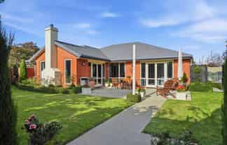 31 Woodhurst Drive, Casebrook