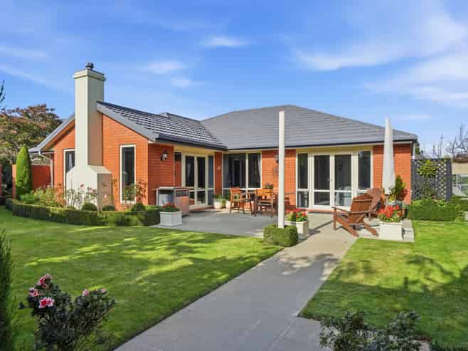 31 Woodhurst Drive, Casebrook