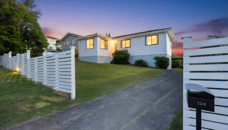 124 Solar Road, Glen Eden