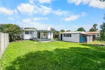 9 Sacha Place, Glenview