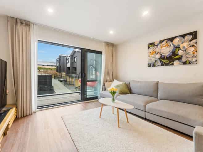 20 Monstedt Terrace, Mairangi Bay