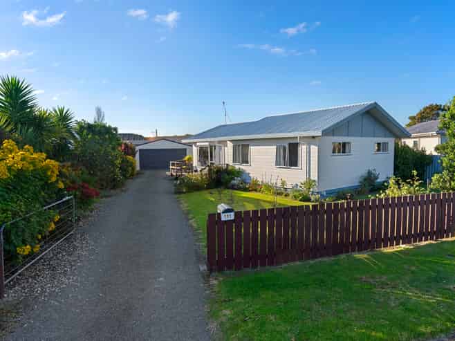 111 Makarini Street, Paraparaumu