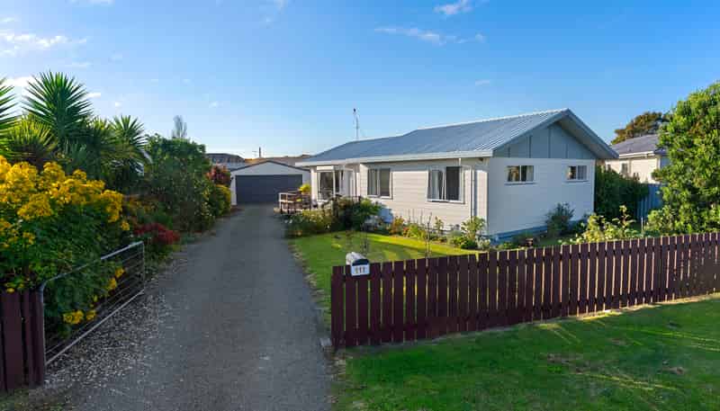 111 Makarini Street, Paraparaumu