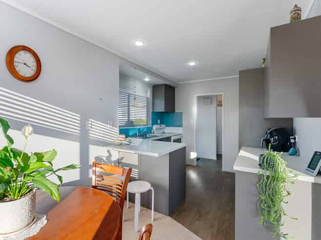 111 Makarini Street, Paraparaumu