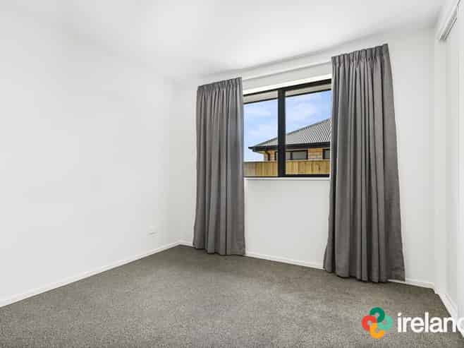 6 Curtis Street, Ravenswood