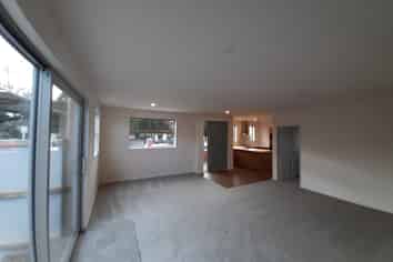 395  Selwyn Street, Addington