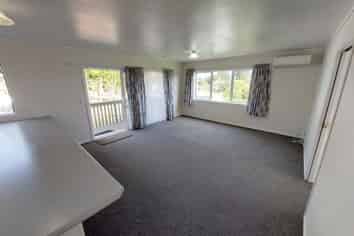 431 Warspite Avenue, Ascot Park