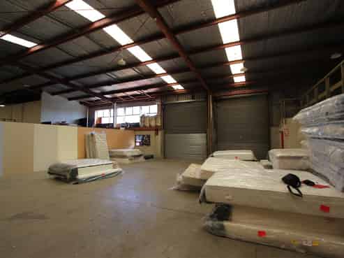 CBRE | Functional 453sqm Industrial Unit