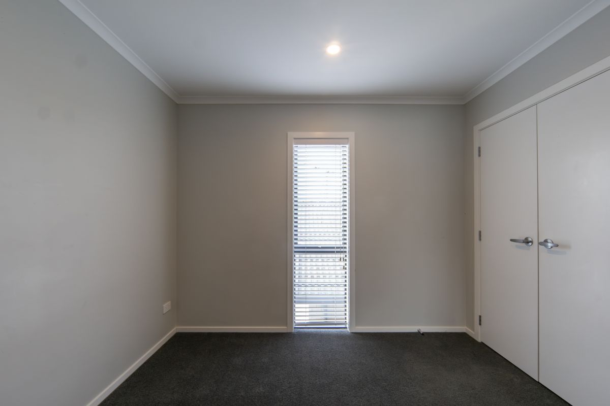 Modern 2-Bedroom Lock-Up & Leave Living - Więcej