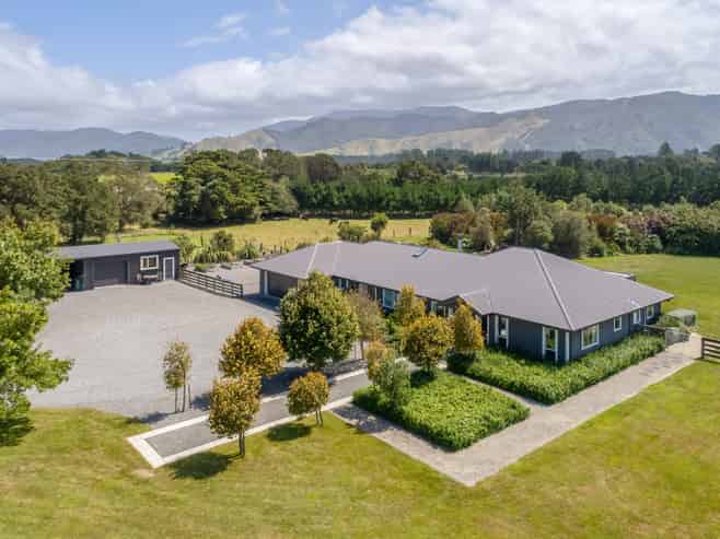306A Woodside Road, Woodside