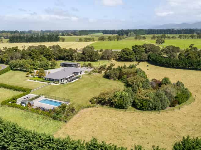 306A Woodside Road, Woodside