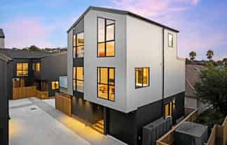 30C Tomintoul Place, Highland Park