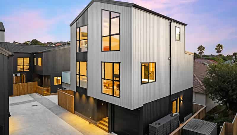 30C Tomintoul Place, Highland Park