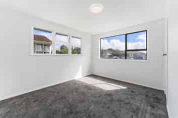 46 Caravelle Close, Mangere