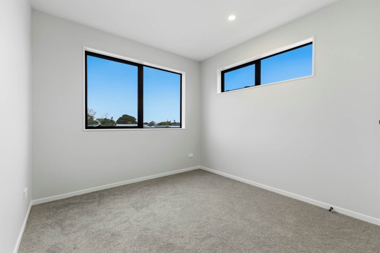 Brand New Standalone Living in Manurewa - Mehr