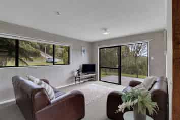 25 Cross street, Raglan