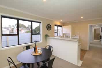 166 West Street, Hawthorndale