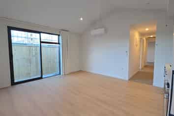 A/50 Rowe Drive, Jacks Point