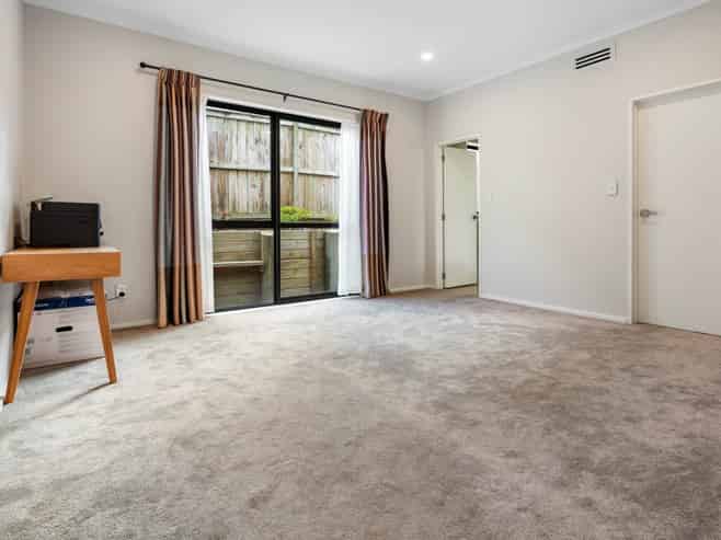 1 Ascension Crescent, Orewa