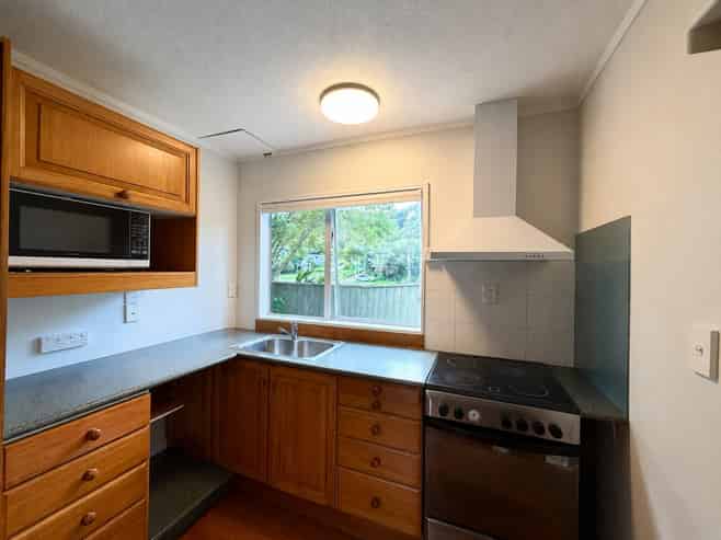 24 Wagon Road, Stokes Valley
