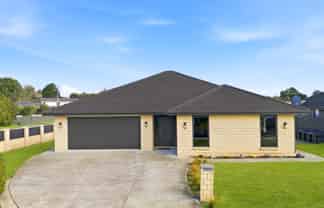 1 Captain Mitchell Drive, Opaheke