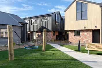 2/228A Opawa Rd, Hillsborough