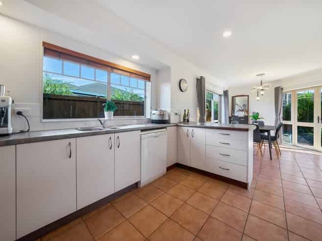 40 Starlight Cove, Hobsonville