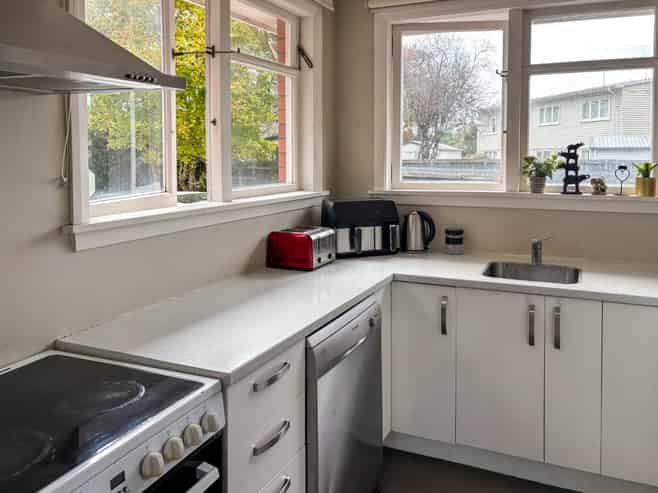 33 Guildford Street , Burnside