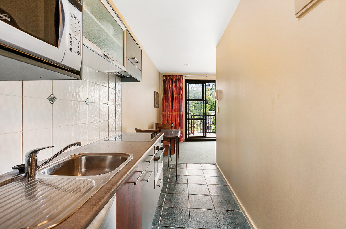 Fully-Furnished One-Bedroom Terrace Apartment - Ansicht 4