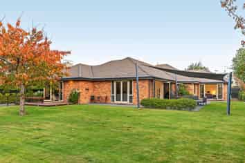 14 Hussey Road, Harewood