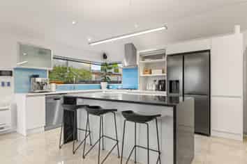 14 Hussey Road, Harewood