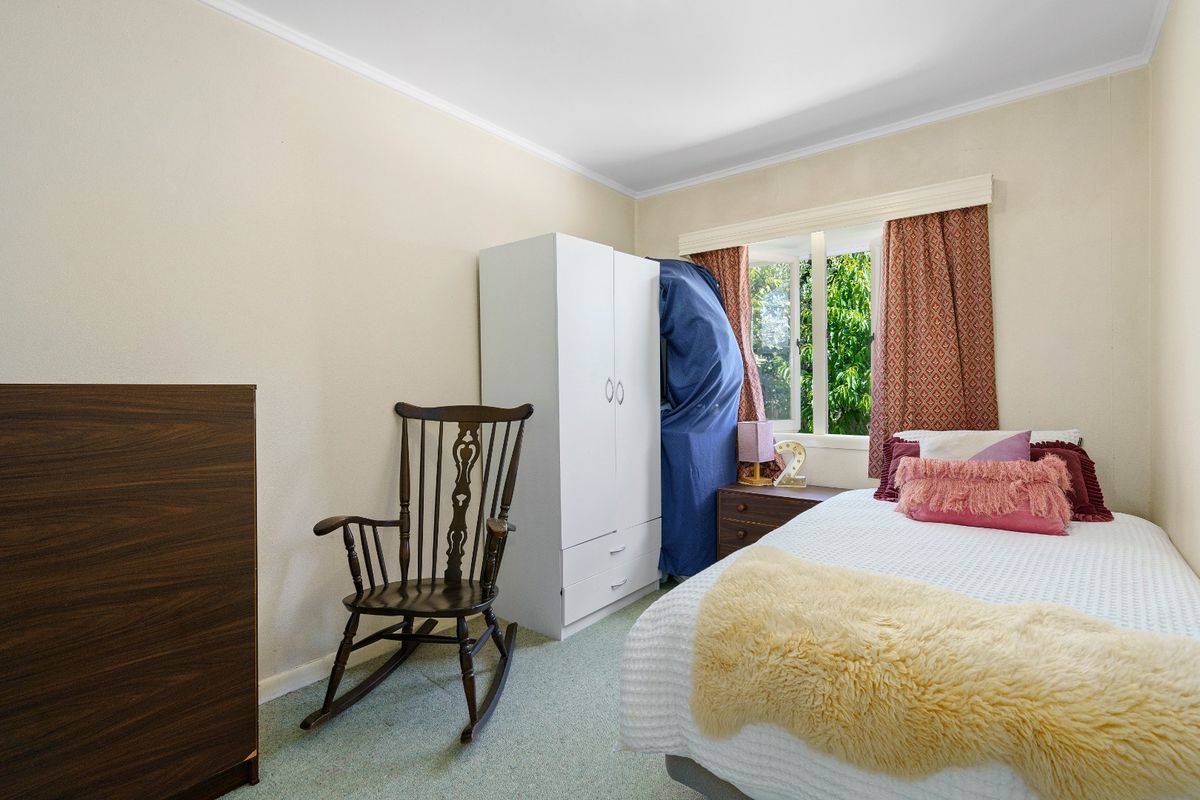 Neat and Tidy, Two Beddy in Vogel - Więcej