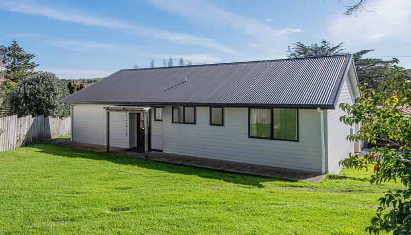 11 View Street, Maungaturoto