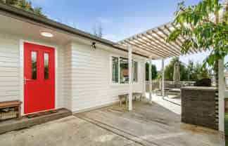 30B The Drive, Tawa