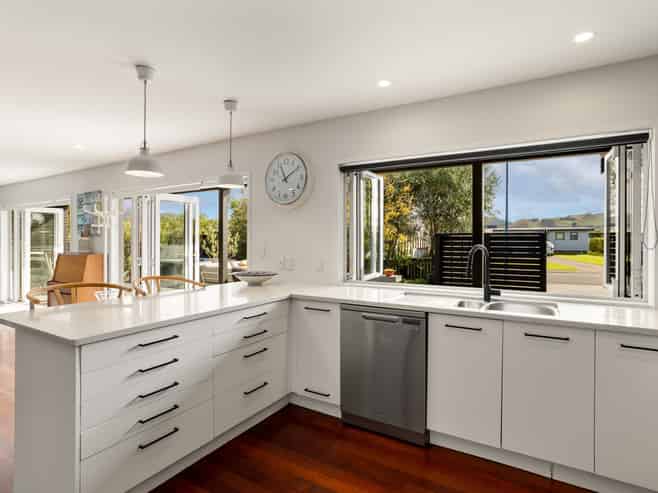 31 Meadow Drive, Whitianga