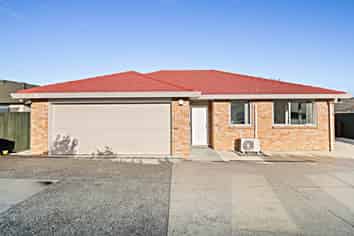 48C  Orams Road, Hillpark