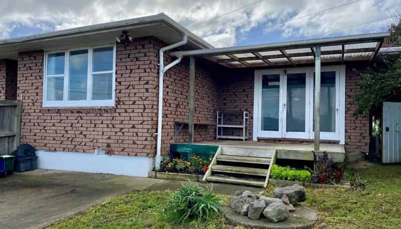 3A Fisher Crescent, Otara